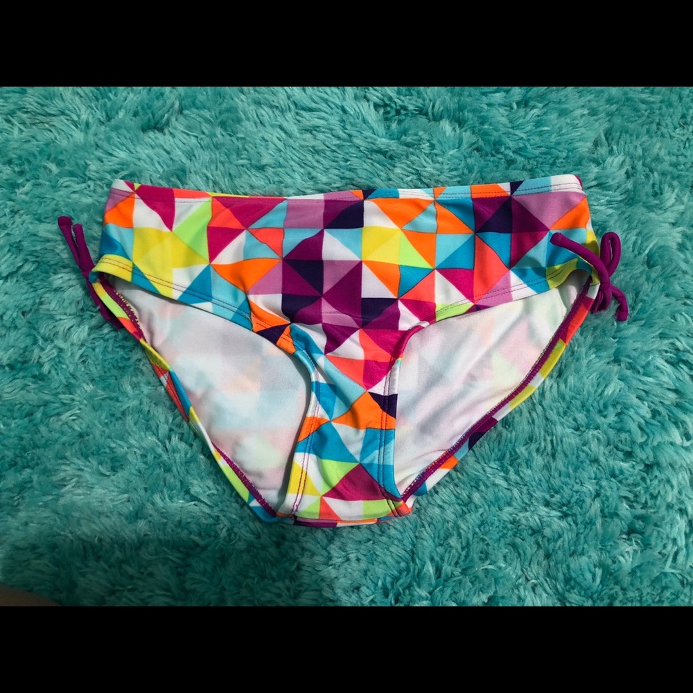NEVER WORN BIKINI BOTTOMS GIRL’S SIZE 10-12